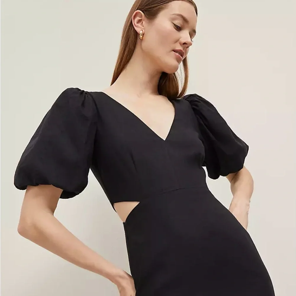 Ann Taylor Linen Blend Cutout Dress - Picture 3 of 3